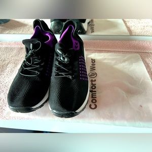 Comfort Wear, ortho stretch.